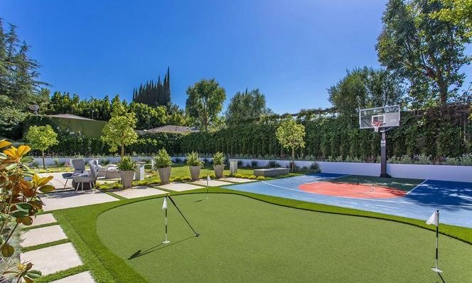 Phillies legend Jimmy Rollins is selling his LA home 🌇